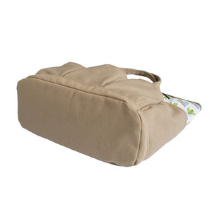 Sac à outils de jardin imprimé cactus en toile beige portable avec poches pour une utilisation en extérieur - Product Image 3