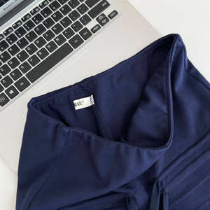 <span class=keywords><strong>Shorts</strong></span> décontractés pour femme <span class=keywords><strong>Lin</strong></span> Xiaxia, coupe ajustée, col rabattu, taille élastique, style minimaliste, en polyester, effet amincissant - Product Image 6