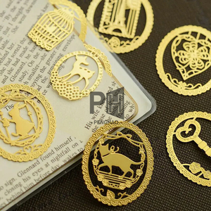 Creativo Animal Mini Hallow-out Metal colgante marcapáginas Ins estilo <span class=keywords><strong>libro</strong></span> accesorios decoración regalo paquete premios papelería OEM - Product Image 4