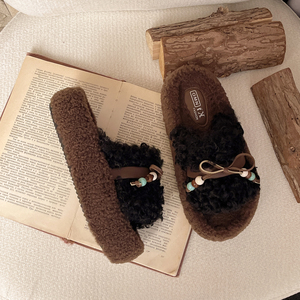 Pantofole da donna calde e morbide in pile con plateau, fiocco in pelle e decorazioni di perline, sandali aperti in punta per l'inverno e la casa - Product Image 2