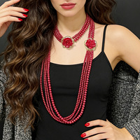 Collier long multi-rangs en fausses perles, luxe, camélia incrusté de diamants, collier ras du cou vintage, accessoires de tenue de mariage pour femmes