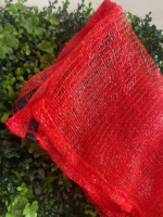 Olijfgroene HDPE milieuvriendelijke hoogwaardige mesh tassen met trekkoord sluiting, blaasgegoten, op maat gemaakte afmetingen, 10kg draagvermogen, snijbaar.