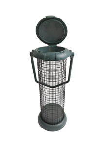 Mangeoire à oiseaux sauvages en plastique moderne et écologique 2024, personnalisable, vert foncé, tube en maille suspendu, vente en gros, fonction automatique - Product Image 3