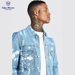 China jean fabricante al por mayor para hombre al por mayor azul apenado luz lavado denim chaqueta con efecto descolorido - Product Image 4