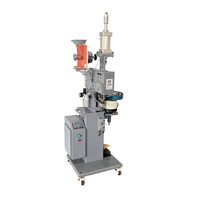 Machine de rivetage pneumatique à alimentation automatique pour chaussures isolées / chaussures anti-poussière et chaussures de sécurité