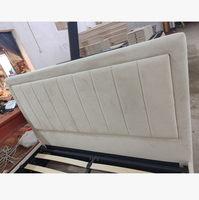 Lit rembourré de luxe en velours de haute qualité, design neutre pour la maison, avec système de levage à gaz et rangement, en tissu et bois de bouleau, disponible en tailles Queen et King