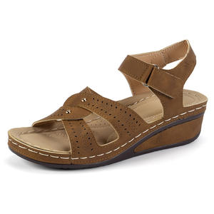 Nouvelles sandales d'été 2026 pour femme, grandes tailles, respirantes, à bout ouvert, antidérapantes, décontractées, à enfiler, à col en V, pour mamans - Product Image 5