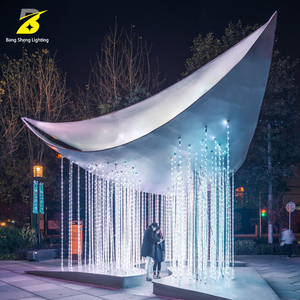 Scultura Programmabile a LED <span class=keywords><strong>Luna</strong></span> e Stelle - Arte Atmosferica Resistente alle Intemperie per Parchi a Tema e Mercati Notturni - Product Image 4