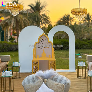 LEDA – Arche de toile de fond en acrylique et PVC de haute qualité, lot de 3, populaire pour les mariages et événements en extérieur - Product Image 4