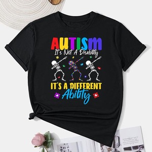 Adesivi Termoadesivi DTF Colorati per la Consapevolezza sull'Autismo con Stampa 'È Ok Essere Diversi' Pronti <span class=keywords><strong>da</strong></span> Applicare su Vestiti - Product Image 3