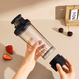 Botella de Tritán de 700 ml para Batidos de Proteínas y Bebidas Deportivas, Apta para Bebidas Directas, Certificada para la Seguridad de los Bebés, Venta al por Mayor - Product Image 2