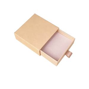 Boîte cadeau en cuir texturé avec estampage à chaud, accents brillants, collections <span class=keywords><strong>de</strong></span> <span class=keywords><strong>bijoux</strong></span> et d'accessoires pour hommes, boîte à <span class=keywords><strong>bijoux</strong></span> rigide - Product Image 2