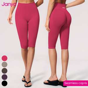 <span class=keywords><strong>Leggings</strong></span> Yoga Janya Senza Cuciture a Costine con Vita Alta Elasticizzata, Lunghezza <span class=keywords><strong>3</strong></span>/<span class=keywords><strong>4</strong></span>, Effetto Push-Up, Elasticizzati in Quattro Direzioni, Asciugatura Rapida, Capri da Palestra per <span class=keywords><strong>Donna</strong></span> - Product Image 1