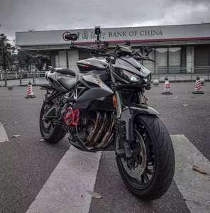 Benelli Huanglong 600 : Où la conception italienne rencontre l'artisanat chinois - une merveille de moto de 600 cm3 - Product Image 1