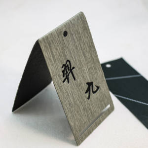 <span class=keywords><strong>Etichette</strong></span> di Lusso Personalizzate con Logo in Rilievo e Ologramma su Cartoncino <span class=keywords><strong>per</strong></span> Abbigliamento, Scarpe e Borse - Product Image 6