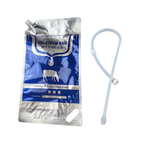 Sac d'alimentation en colostrum aseptique en feuille d'aluminium 2.5L 4L personnalisé avec tube d'alimentation en silicone pour veau de 60cm et 120cm