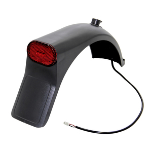 Guardabarros trasero original MI5 PRO con luz trasera para scooter eléctrico MI5 PRO, piezas de repuesto y accesorios de reparación. - Product Image 3