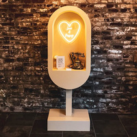 Support de Livre d'Or Audio en Cabine Téléphonique Métallique, Décoration de Mariage Intérieure Luxueuse