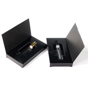 <span class=keywords><strong>10</strong></span> <span class=keywords><strong>Ml</strong></span> Mỹ Phẩm Bao Bì <span class=keywords><strong>Glass</strong></span> Rõ Ràng Cuộn Trên Chai <span class=keywords><strong>10</strong></span> <span class=keywords><strong>Ml</strong></span> Thủy Tinh Nước Hoa Tinh Dầu Lăn Chai Với Hộp Giấy - Product Image 5