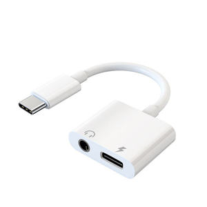 Adattatore <span class=keywords><strong>2</strong></span> in 1 Splitter AUX Tipo C a 3.5MM USB C OTG per IP17 16 Pro Max Connettore Tipo C Jack Audio Ricarica Rapida - Product Image 2