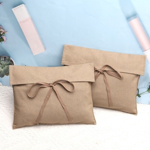 Pochette enveloppe réutilisable en coton et lin, housse de sac à main, sac anti-poussière, pochette d'emballage pour vêtements en mousseline avec logo personnalisé imprimé - Product Image 1