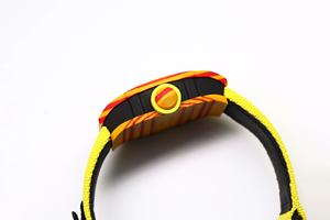 Montre mécanique pour homme de haute qualité avec boîtier élégant en alliage, bracelet en silicone, cadran en verre et affichage à aiguilles. - Product Image 2