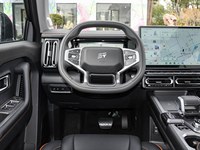 Jetour Freedom 2026 SUV 1.5T Essence Norme Euro VI Conduite à Gauche Haute Garde au Sol Modèle Prêt à l'Exportation