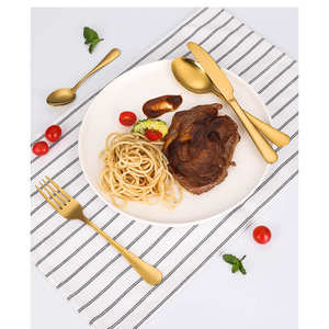 Juego de Cubiertos de Acero Inoxidable Negro Elegante de 24 Piezas, Juego de Regalo de Cuchillo, Tenedor y Cuchara Clásicos, Pulido Espejo, Cubiertos Dorados Aptos para Lavavajillas - Product Image 4