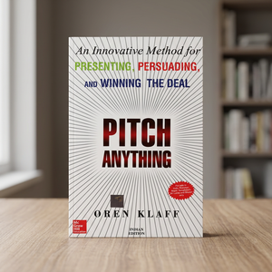 Pitch Anything de Oren Klaff, livre broché anglais sur la négociation et la communication convaincante - Product Image 1