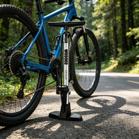 Pompe à vélo manuelle Worldcycle légère, durable, haute pression 160 PSI, en aluminium, avec manomètre, étanche, rapide, pour pneus de VTT et de route