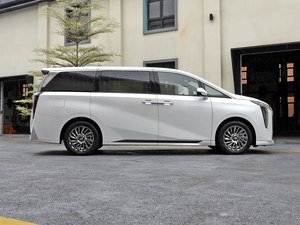 Nuovo Van di Lusso Automatico R18 a 7 Posti MPV 400T Edizione Flagship 2023 Spazioso per Famiglia e Lavoro <span class=keywords><strong>con</strong></span> Sistema di Guida Intelligente - Product Image 5