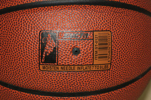 Balón de Baloncesto de PVC Sintético con Cámara de Goma, Antideslizante, con Logotipo Personalizado Impreso, para Competencia, Venta al Por Mayor - Product Image 4