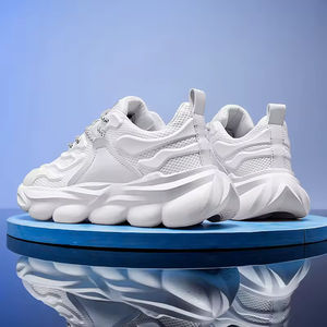 รองเท้าวิ่งแฟชั่นแบบผูกเชือก พื้นรองเท้า EVA ระบายอากาศได้ดี รุ่นปี 2025 ขายส่งจากโรงงาน ราคาดี MOQ ต่ำ รับผลิตตามแบบ สีดำ - Product Image 5