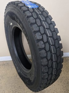 Neumático Diagonal Sólido para Camión Pesado, Precio Directo de Fábrica, 155/70R13 OE 768504, Marca All Model 7.50-16 para Reemplazo - Product Image 3