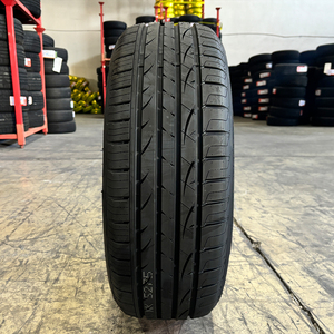 Usine Haida Mileking Vente de pneus SUV <span class=keywords><strong>Prix</strong></span> compétitifs Pneu pour voiture de <span class=keywords><strong>grand</strong></span> tourisme à grande vitesse pour les déplacements quotidiens et la conduite tout-terrain en montagne - Product Image 1