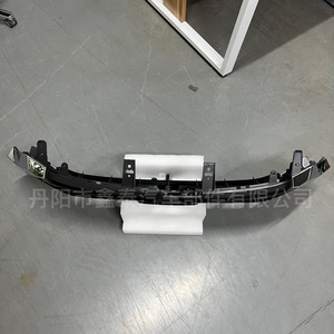 Parrilla Delantera Toyota para Hilux Revo Pickup 2021, Revestimiento de Plástico ABS, Compatible con Parachoques - Product Image 2