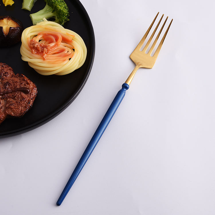 Tenedor-oro azul