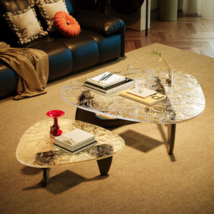 Plaque acrylique transparente sur mesure - <span class=keywords><strong>Table</strong></span> basse triangulaire moderne en acrylique - Pour usage durable dans les salons et les espaces commerciaux - Product Image 4