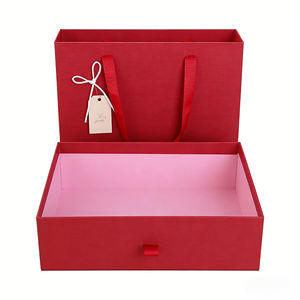 Cajas de Regalo de Papel para Boda, Impresas Personalizadas, con Relieve de Lujo, con Asa - Product Image 1