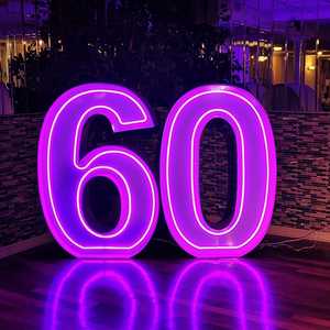 Lettres lumineuses LED néon géantes de 3 et 4 pieds, lettres de marquee pour la décoration d'anniversaires, de mariages et d'événements - Product Image 5