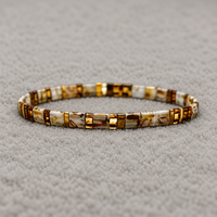 Collier artisanal léopard carré avec perles Miyuki Tila et perles japonaises, cordon en soie ajustable, élégant cadeau d'été pour femme