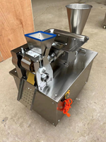 Machine automatique à faible main-d 'œuvre Mini 80 pour emballage de boulettes Somosa Empanada Machine à fabriquer des boulettes de rouleau de printemps pour le prix de la maison