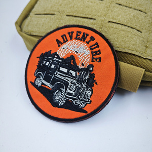 공장 맞춤형 3D 자수 패치 철 온 캔버스 수지 오프로드 차량 데칼 야외 시간 여행 의류 패치 - Product Image 4