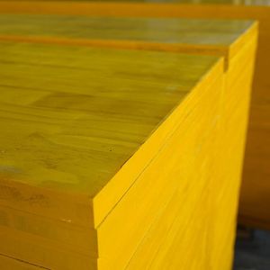 Panel <span class=keywords><strong>de</strong></span> <span class=keywords><strong>Triplay</strong></span> <span class=keywords><strong>de</strong></span> 21 mm y 27 mm, Impermeable, <span class=keywords><strong>de</strong></span> 3 Capas, Amarillo, para <span class=keywords><strong>Encofrado</strong></span> <span class=keywords><strong>de</strong></span> Hormigón - Product Image 4