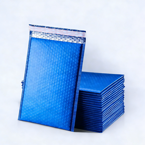 Sobres Acolchados con Burbujas Impresos Personalizados con MOQ Bajo, Bolsa de Envío Ecológica para Ropa, Comercio Electrónico y Pequeñas Empresas - Product Image 5