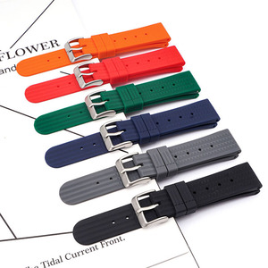 Bracelet de montre sport en silicone résistant à l'eau 20/22 mm, livraison rapide, bracelet sport tendance - Product Image 4