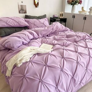 Ensemble <span class=keywords><strong>de</strong></span> literie <span class=keywords><strong>de</strong></span> 90g <span class=keywords><strong>de</strong></span> couleur unie ensemble <span class=keywords><strong>de</strong></span> housse <span class=keywords><strong>de</strong></span> couette <span class=keywords><strong>de</strong></span> luxe tirant des fleurs ensemble <span class=keywords><strong>de</strong></span> trois pièces - Product Image 2