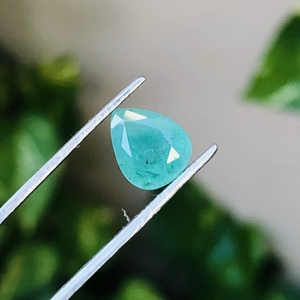 พลอยมรกตสีเขียวทำด้วยมือตัดหินลูกแพร์ธรรมชาติสำหรับเครื่องประดับโหราศาสตร์ผลิตภัณฑ์จำนวนมาก - Product Image 6