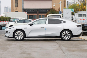 รถยนต์ไฟฟ้าหรูหราจีนปี 2023 รุ่น Galaxy E8 ระยะทางวิ่งไกล ความเร็วสูงสุด 210 กม./ชม. ขับเคลื่อนล้อหลัง รถยนต์ไฟฟ้ามือสอง เกียร์อัตโนมัติ พวงมาลัยซ้าย เบาะหนัง ล้อแม็ก R18 - Product Image 4