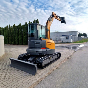 Mini-excavatrices sur chenilles compactes neuves ou d'occasion CX50X D, diesel, avec cabine et hydraulique auxiliaire à haut débit, à vendre - Product Image 1